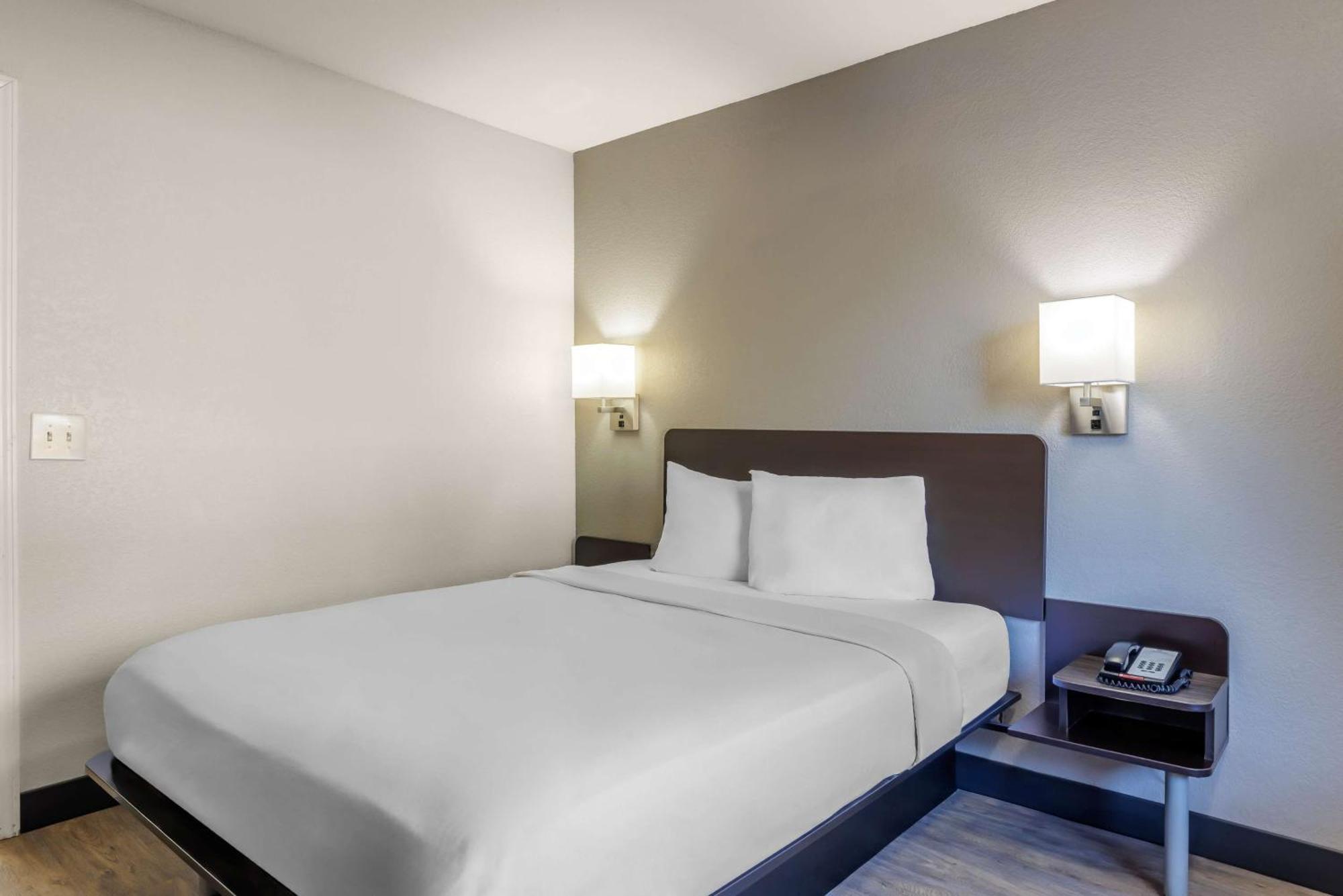 Motel 6 Elizabethtown Exterior photo